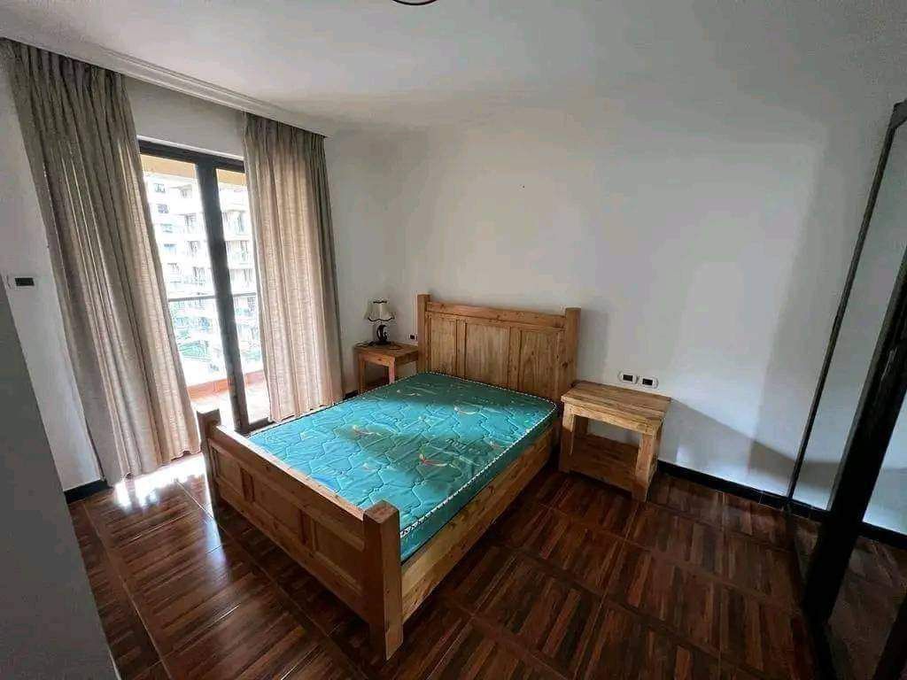 Apartment For Sale - Widok 2