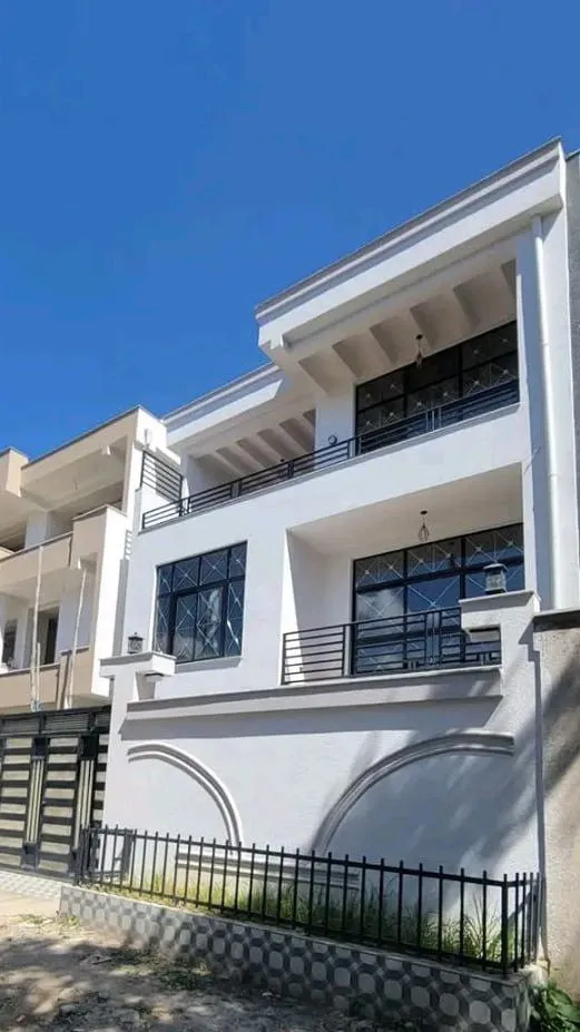 Unfurnished G+2 House For Sale in Bole Bulbula, Addis Ababa, Ethiopia 