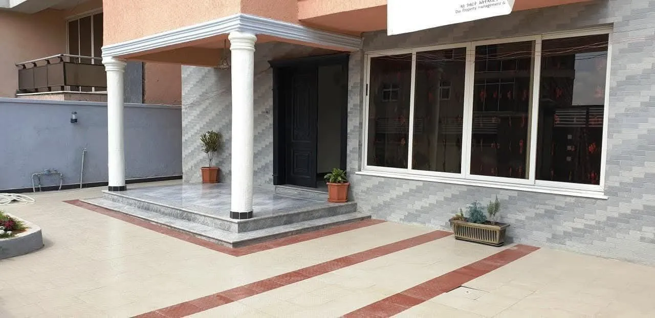 Modern G+1 House For Sale in Wesen, Addis Ababa Ethiopia - Widok 3