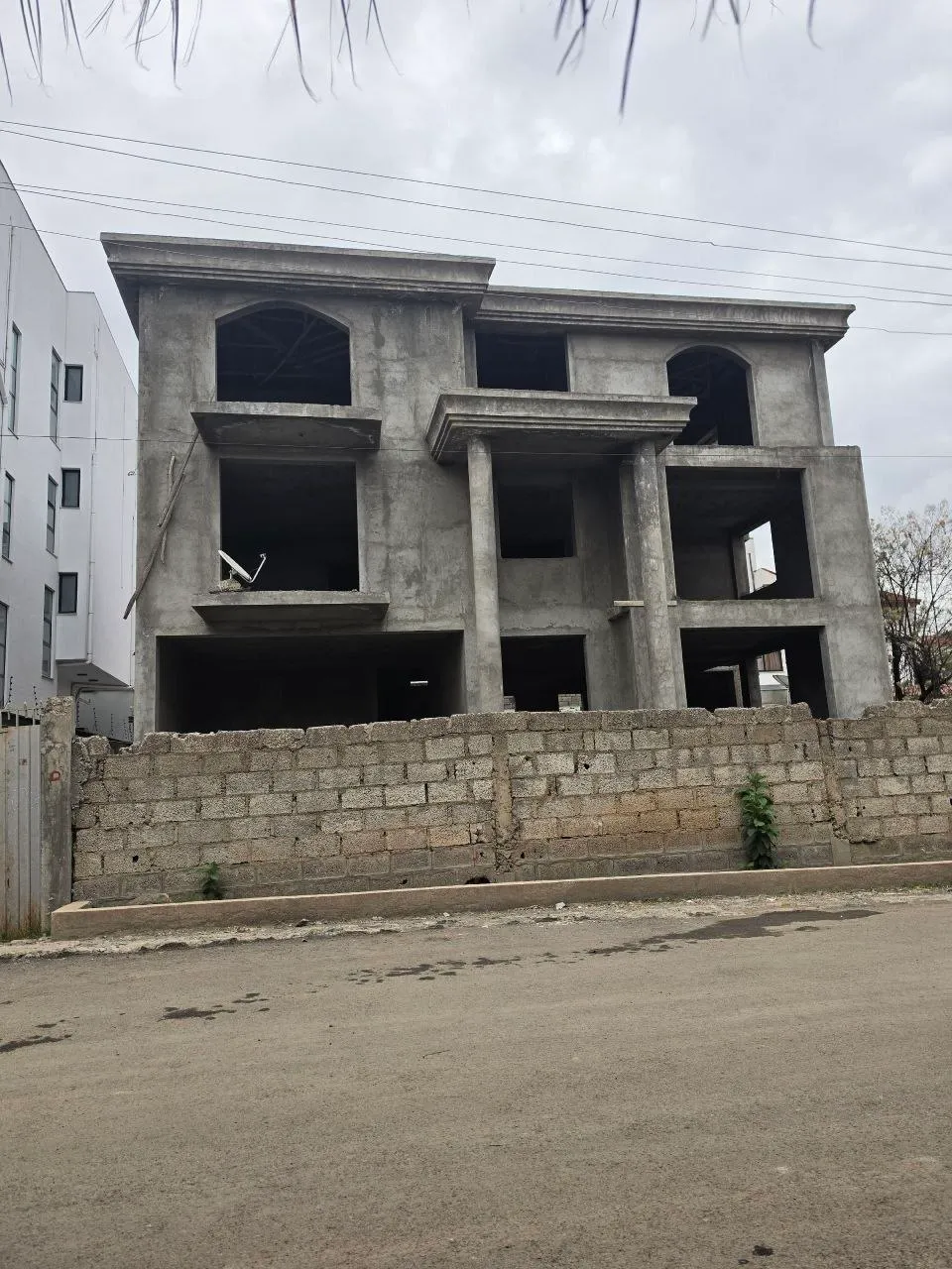 Modern G+2 Semi Finished House For Sale in Ayat,Addis Ababa Ethiopia - Ansicht 2