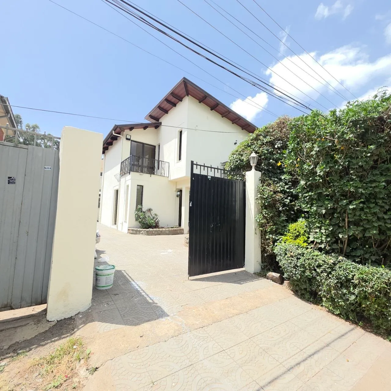 Modern G+1 House For  Sale in Ayat,Addis Ababa Ethiopia - Ansicht 4