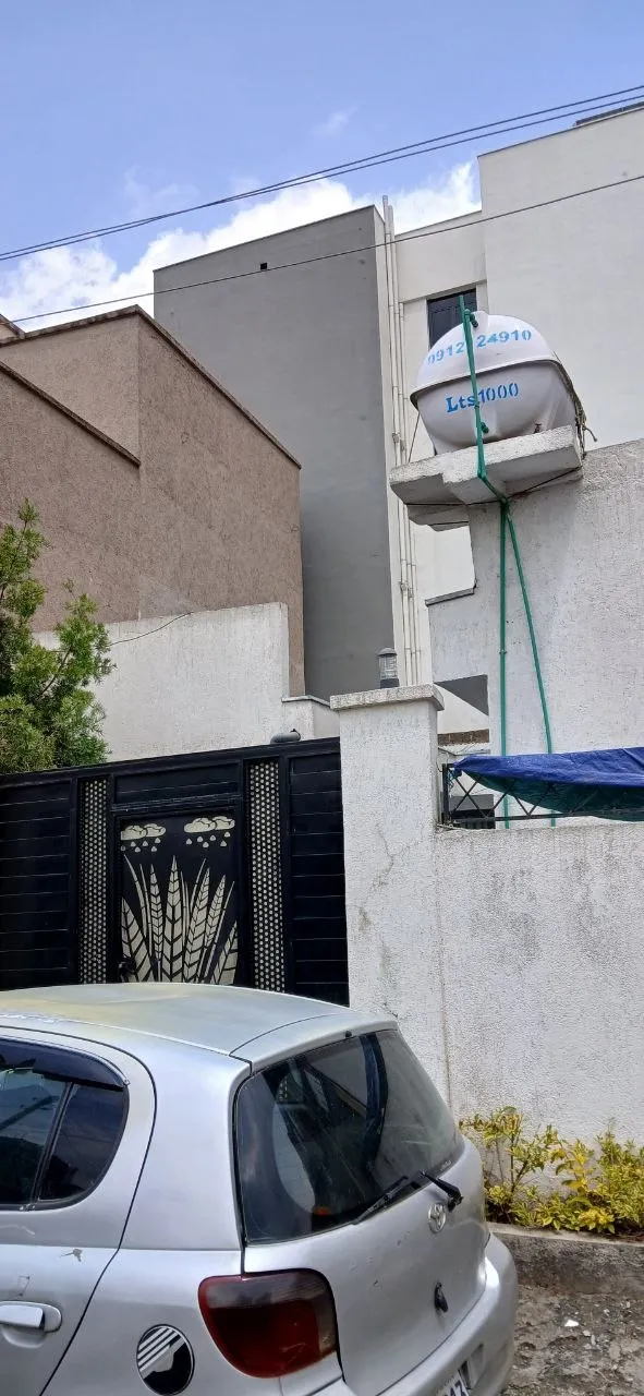 L Shape House For Sale in Ayat  ,Addis Ababa Ethiopia – pohled 2