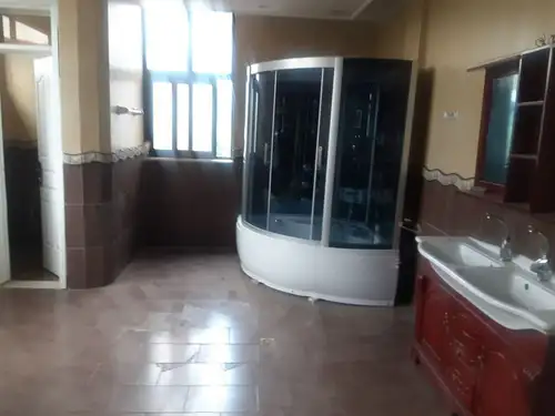 Five Bedroom House for Sale in Hayarat, Addis Ababa, Ethiopia