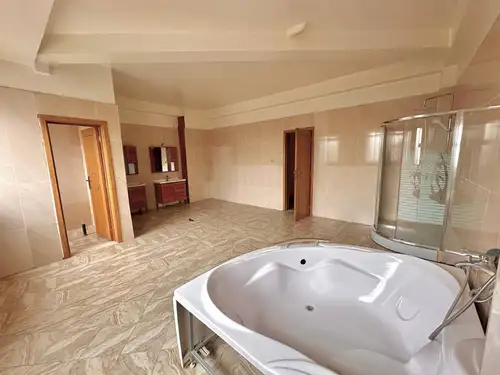 Thirteen Bedroom House For Rent In Hayahulet, Addis Ababa, Ethiopia