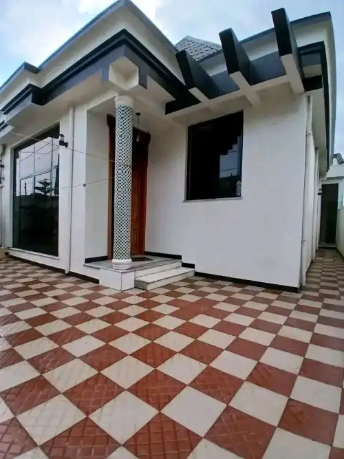 Spacious Vila for or sale located in summit, Addis Ababa Ethiopia 